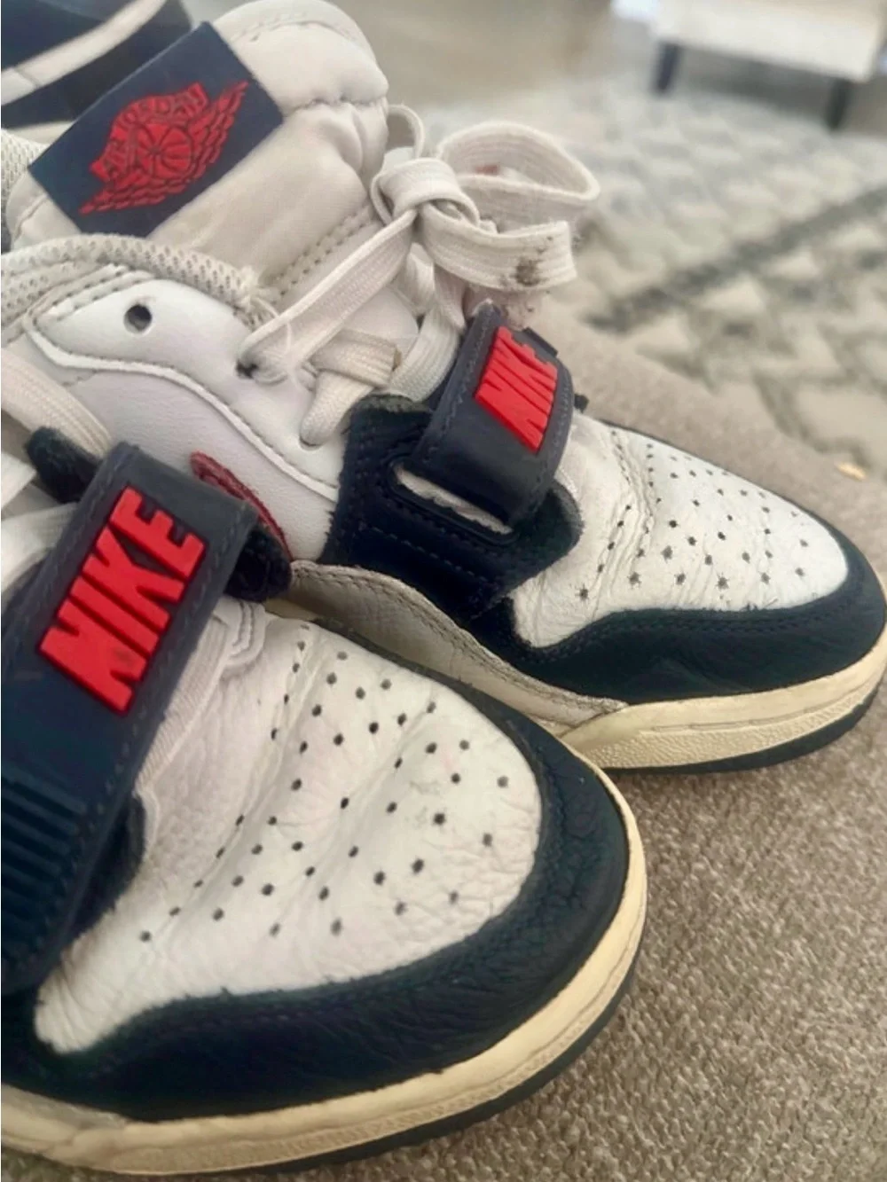 Air Jordan legacy 312 Low Olympic sneakers youth size 4Y